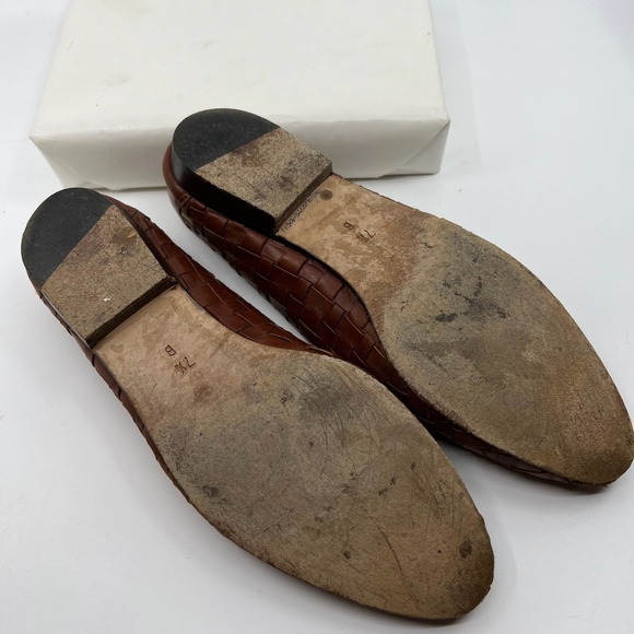 Gently Worn Women's  Cole Haan Dunbar Woven Shoes, Cognac 7 1/2 B - Picture 7 of 9